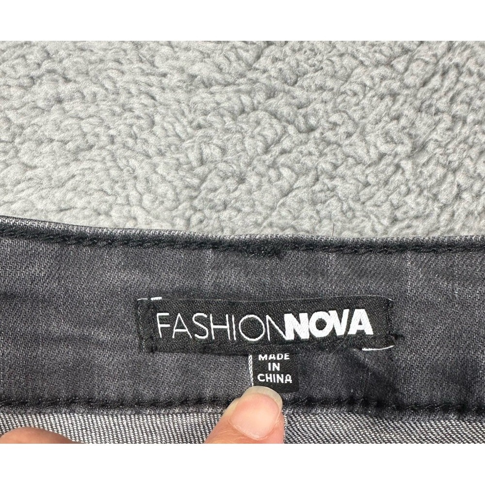Fashion Nova Jeans Womens 1X 34x34 Devil In The Details Patchwork Flare Stretch - Picture 7 of 9